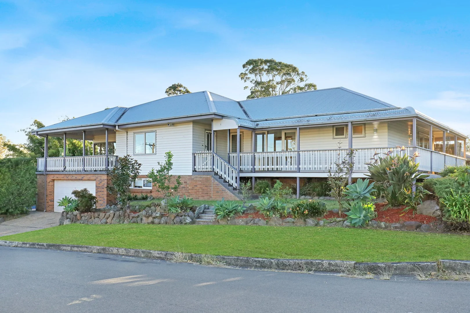 223 Farmborough Road (1/18)