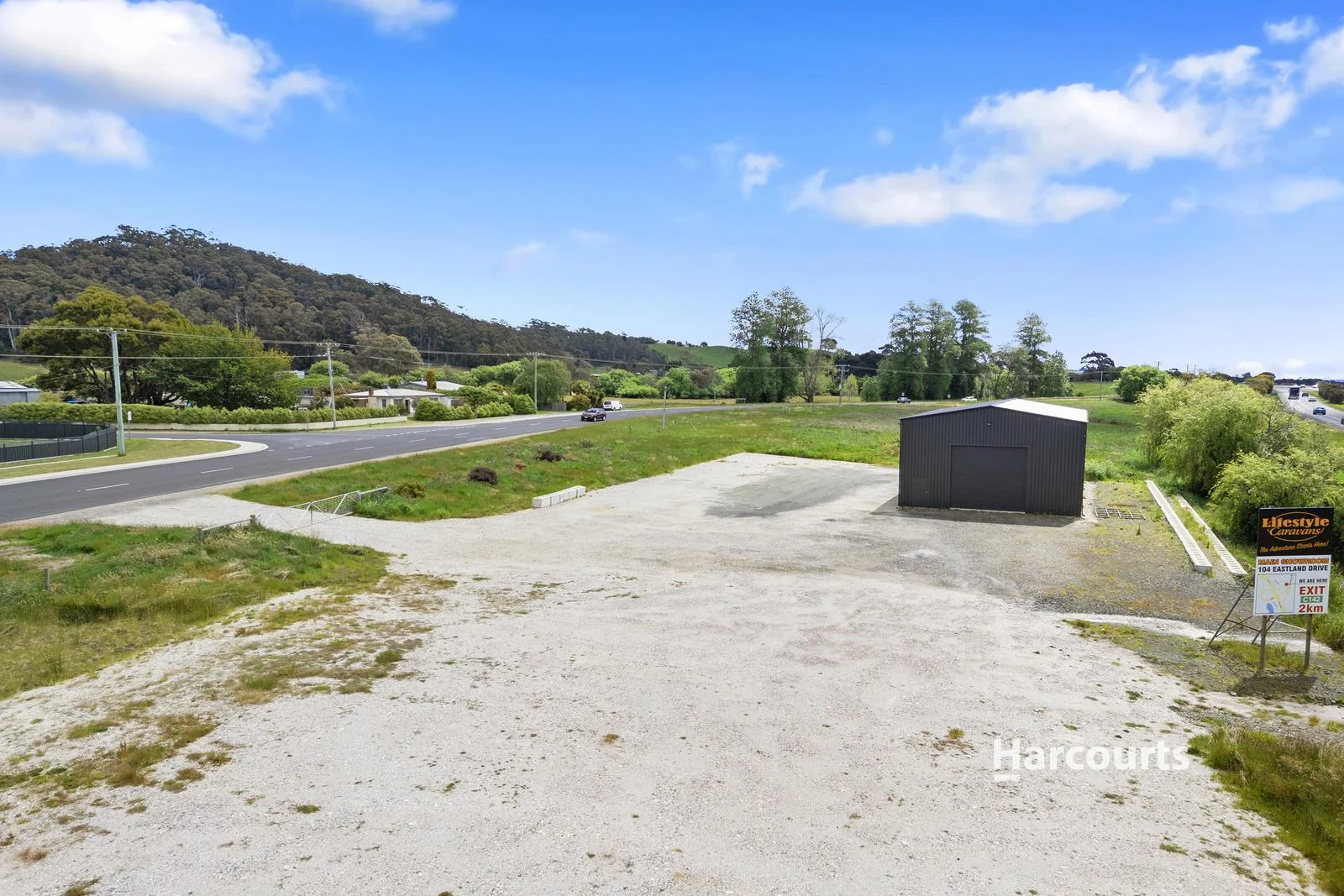225 Westella Drive - Image 5