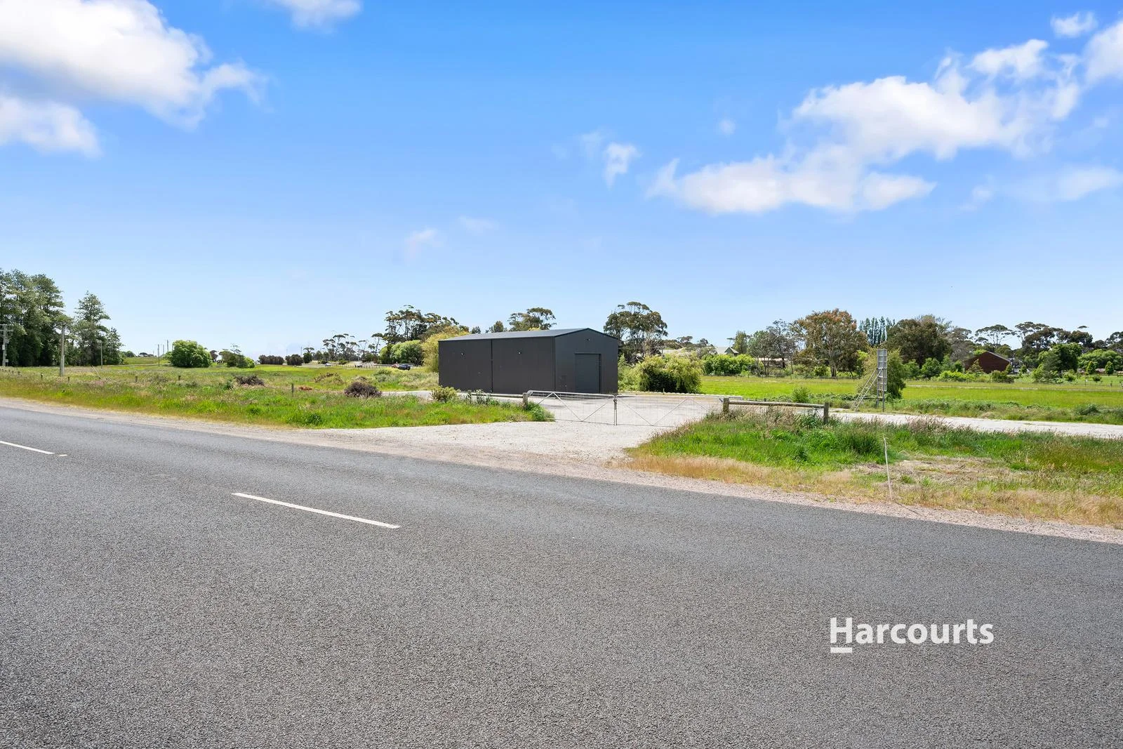 225 Westella Drive - Image 2