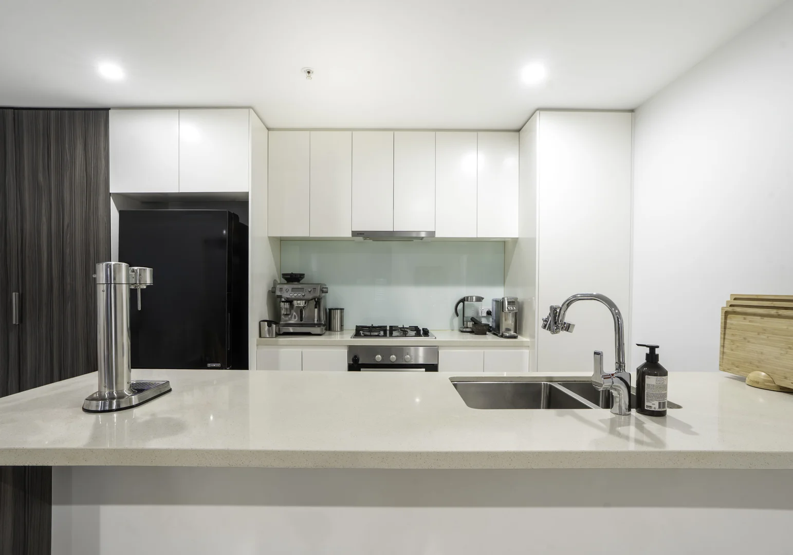 226/181 Clarence Road - Image 3