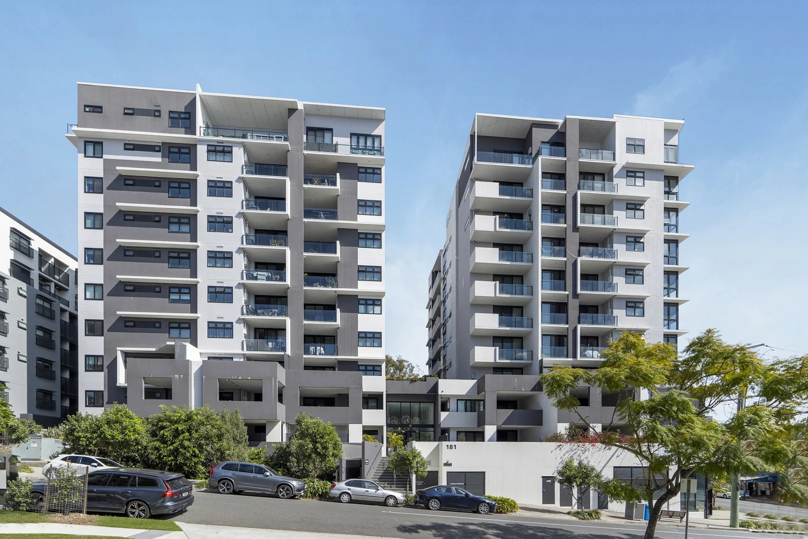 226/181 Clarence Road - Image 2