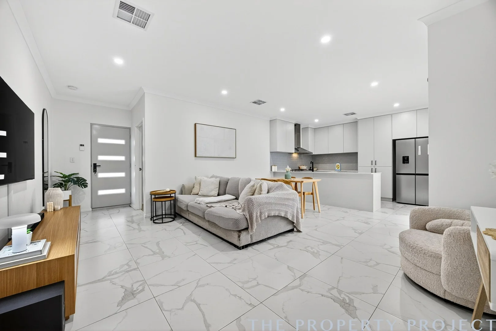22B Stainer Street (1/33)