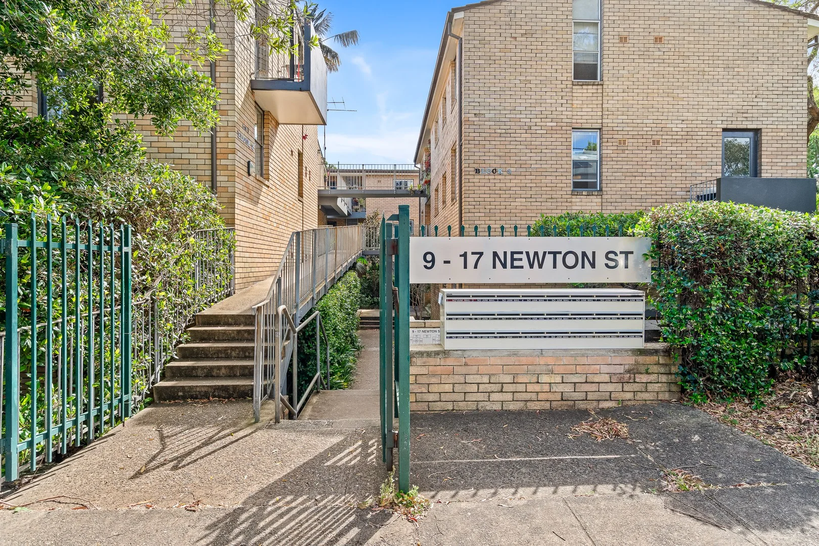 23/9-17 Newton Street (1/13)