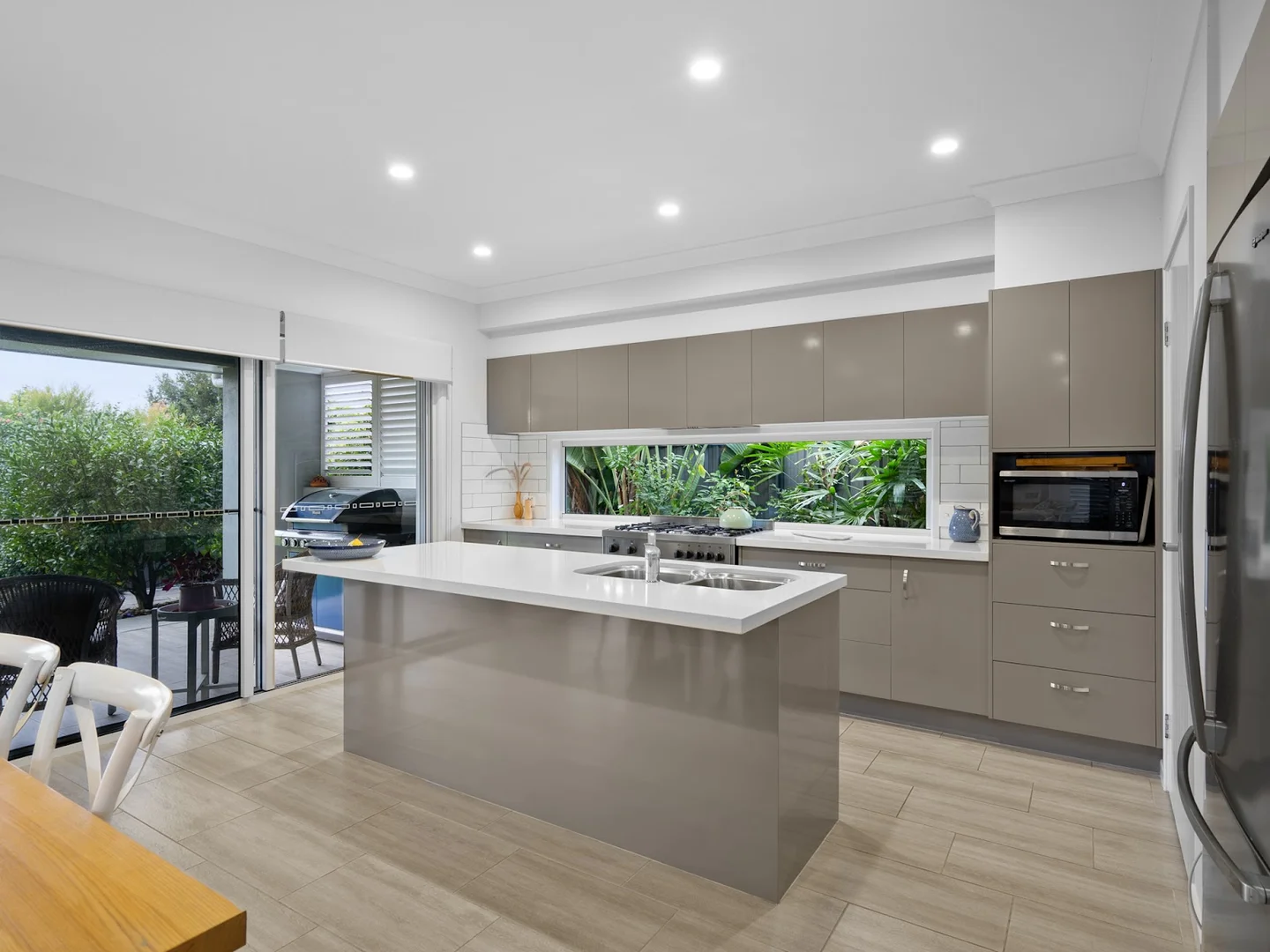 23 Caleana Close - Image 3