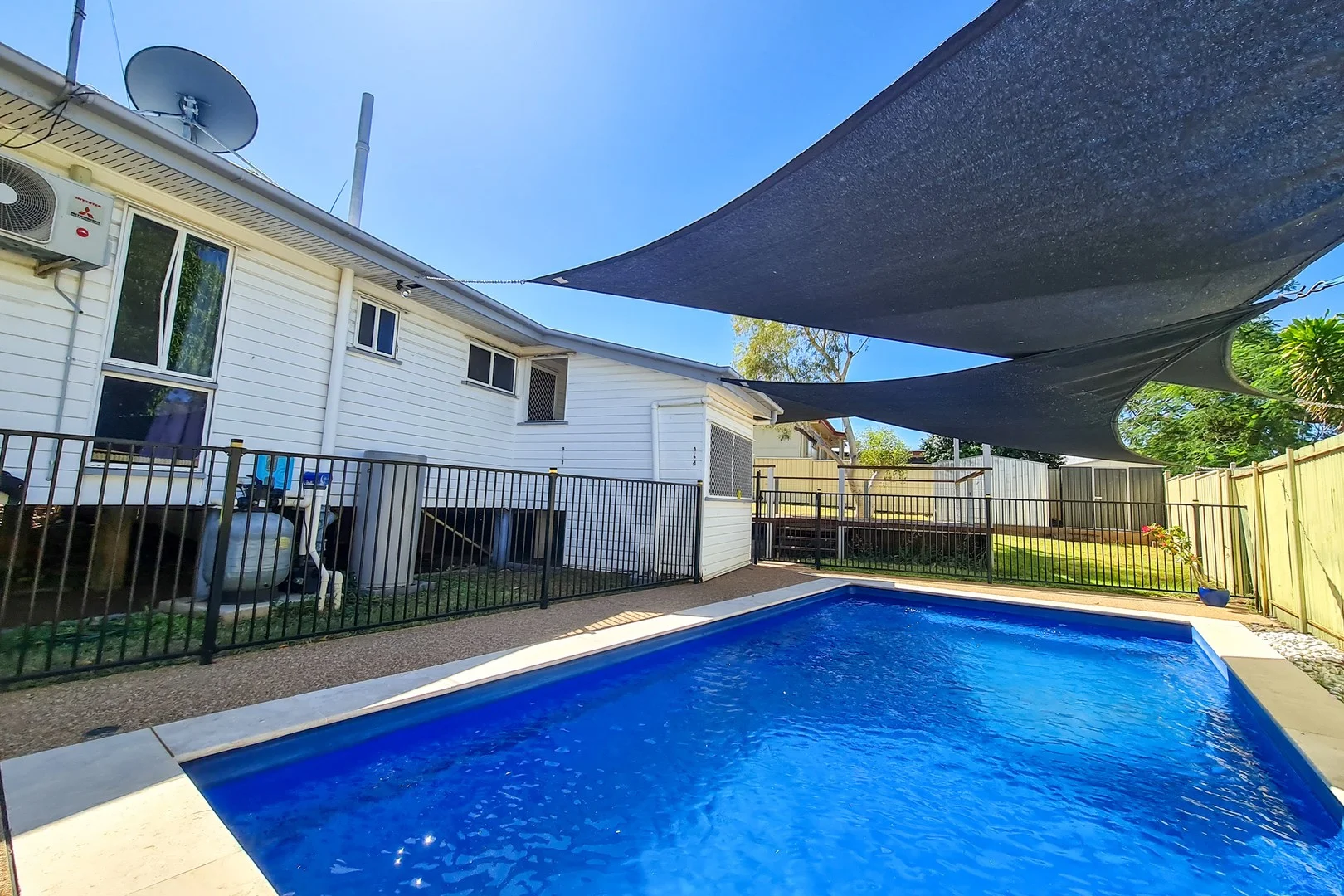 23 Delta Avenue (1/15)