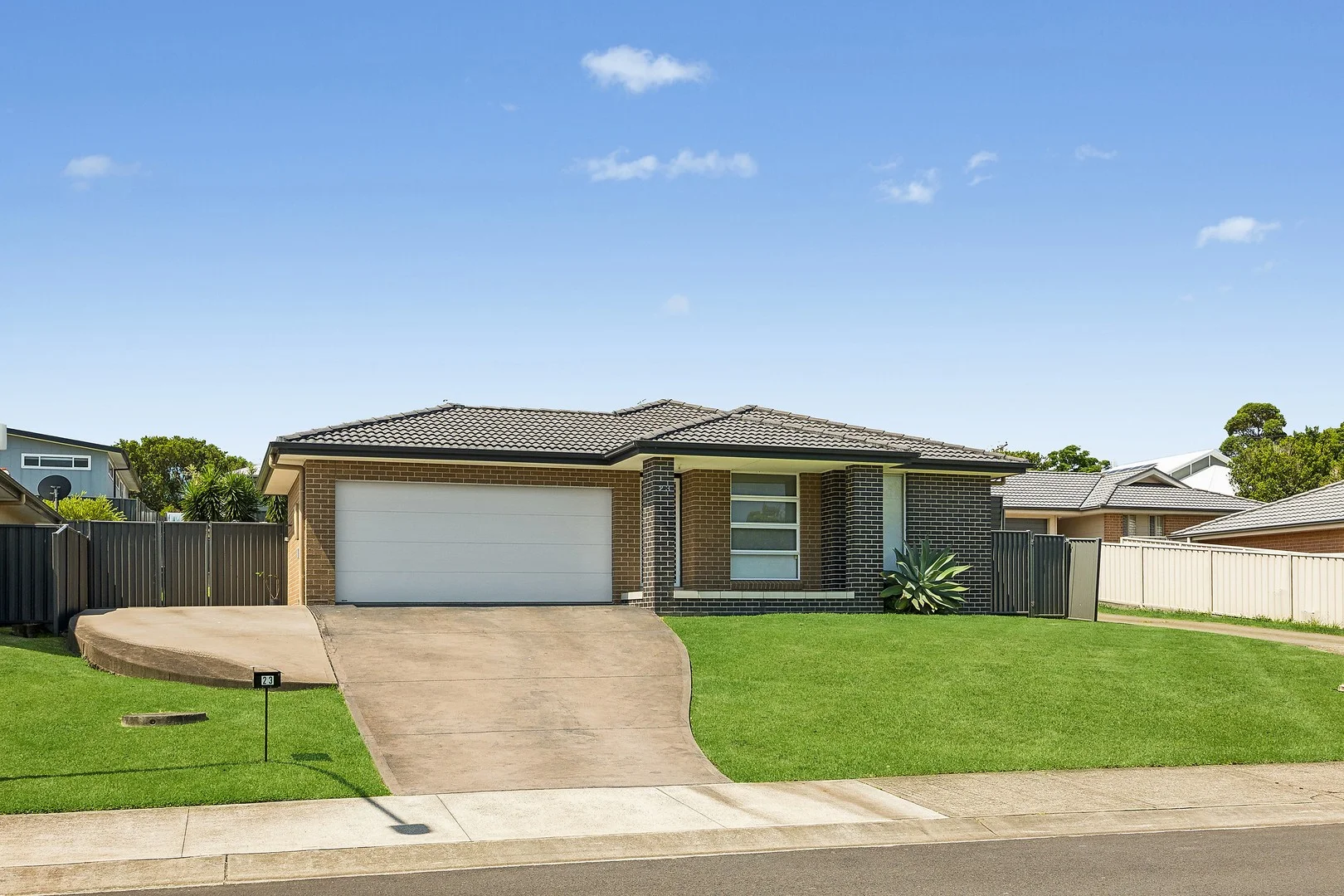 23 Kanuka Drive (1/11)