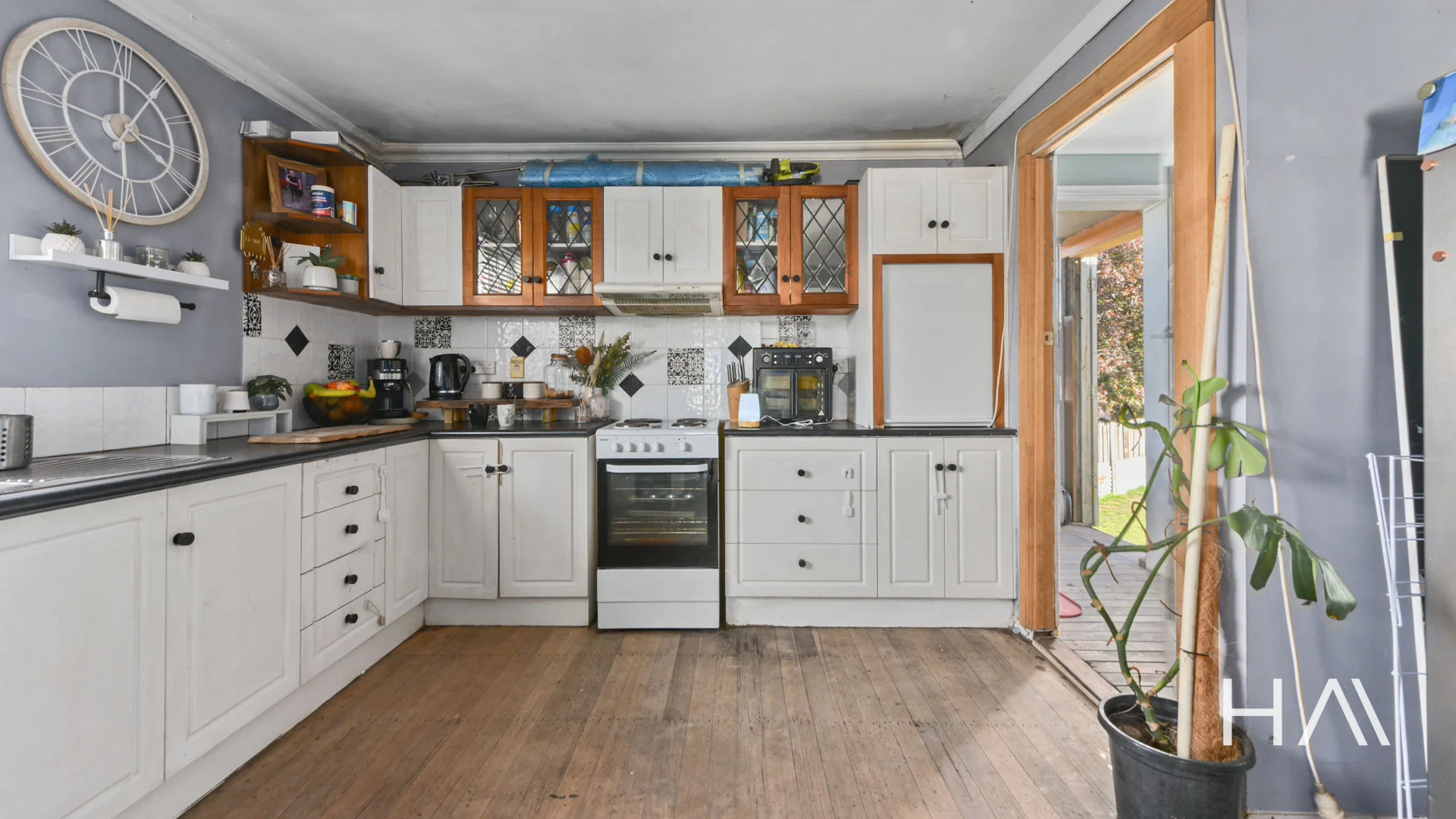 23 Mornington Drive - Image 2