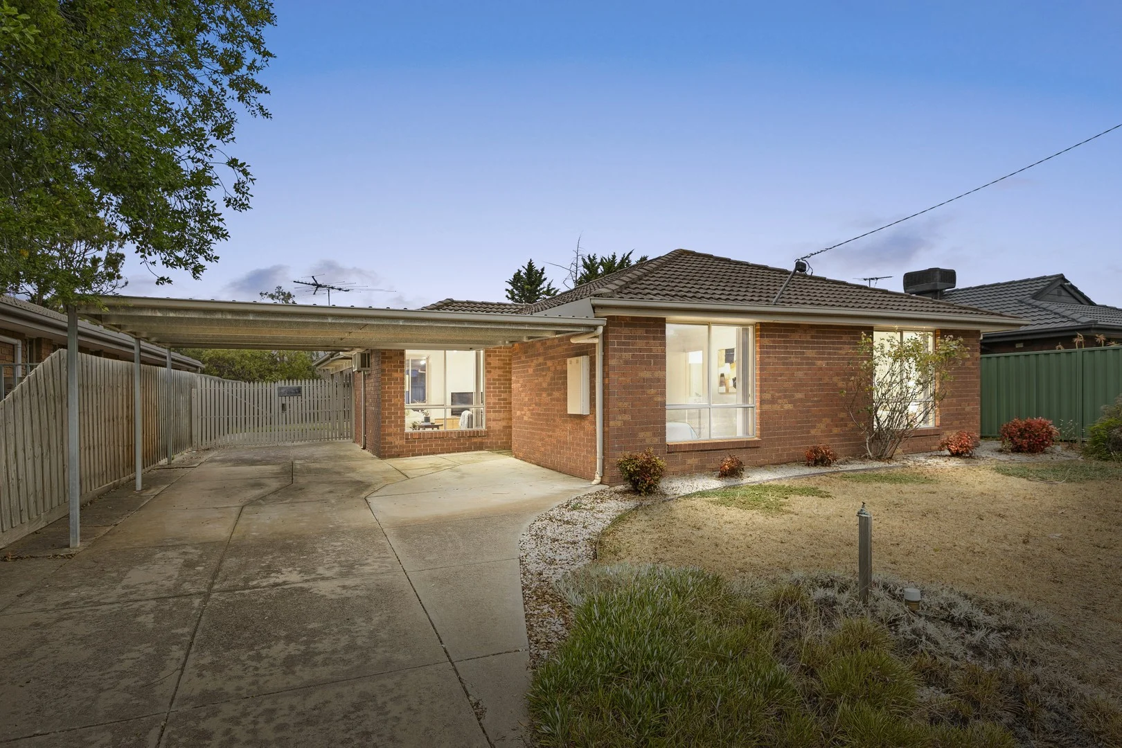 23 Oriole Drive (1/21)