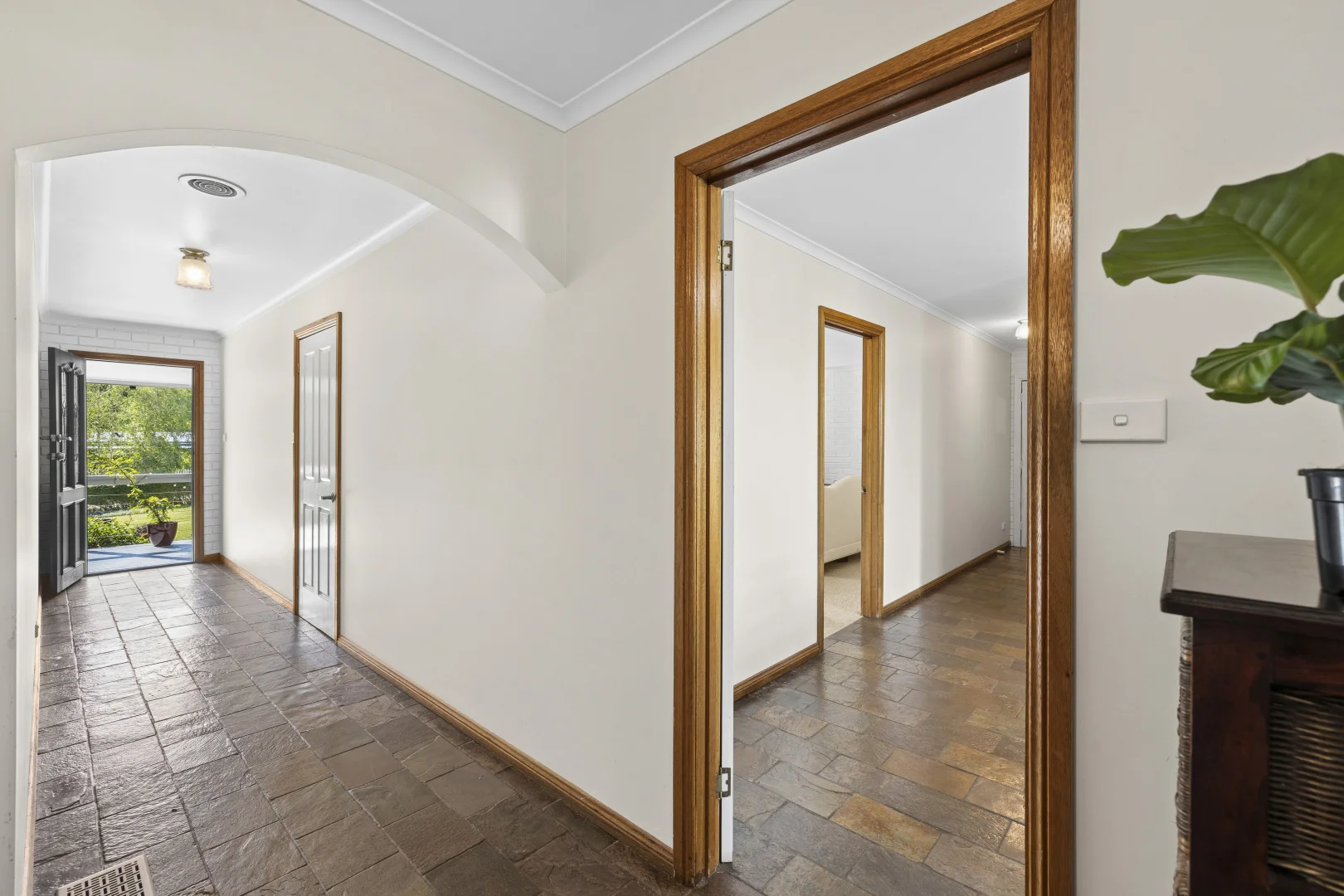 23 Trewins Lane - Image 5