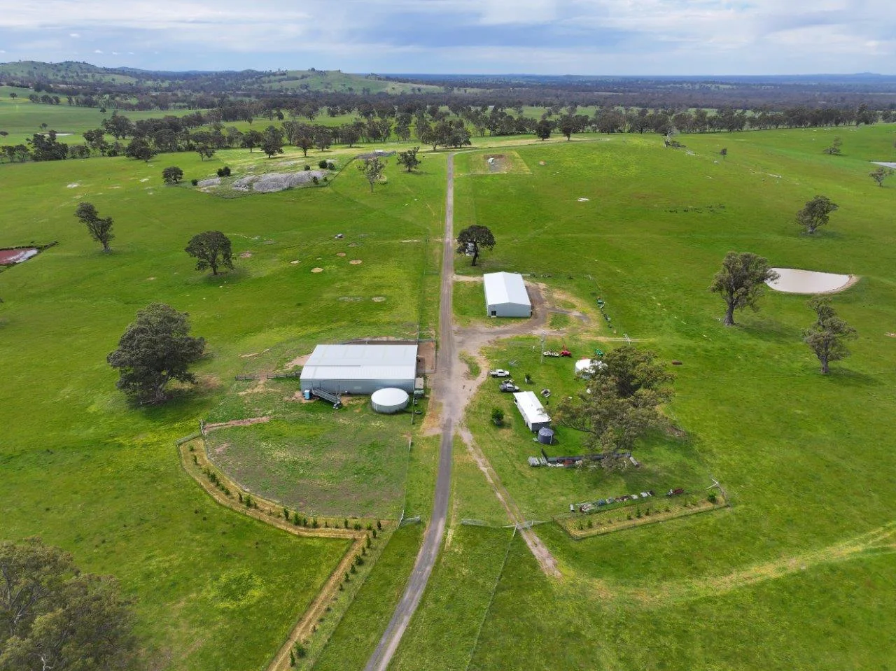 230 Metcalfe-Elphinstone Road - Image 2