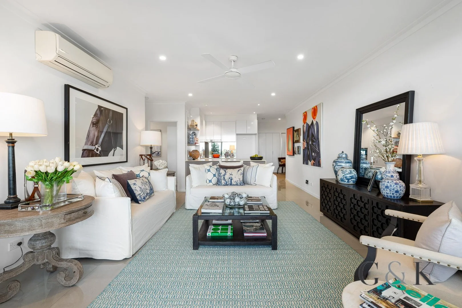 2302/8 Lochaber Street (1/1)