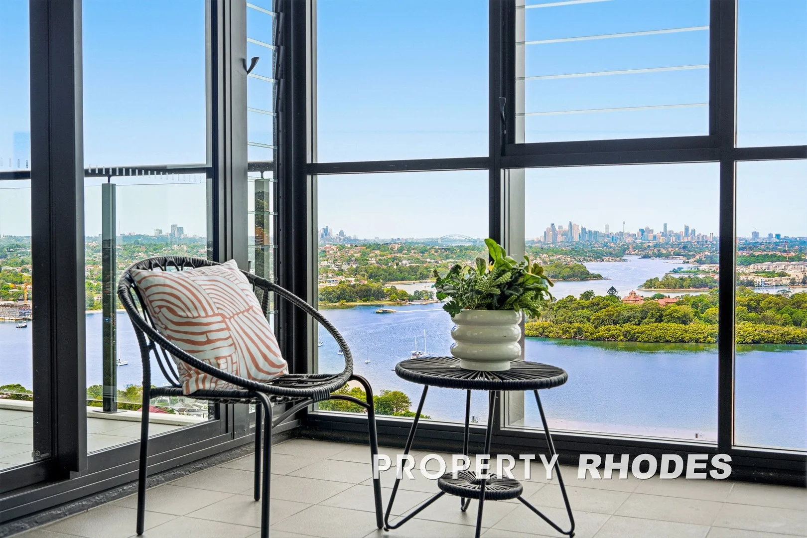 2306/42 Walker Street (1/13)