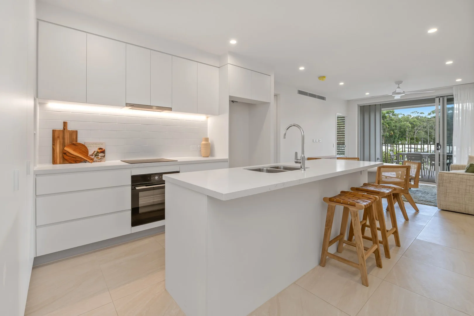 2309/57-61 Hofmann Drive (1/1)