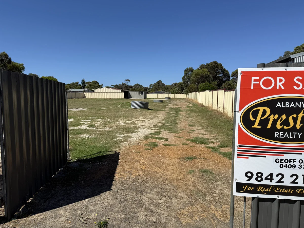 239A South Coast Highway (1/17)