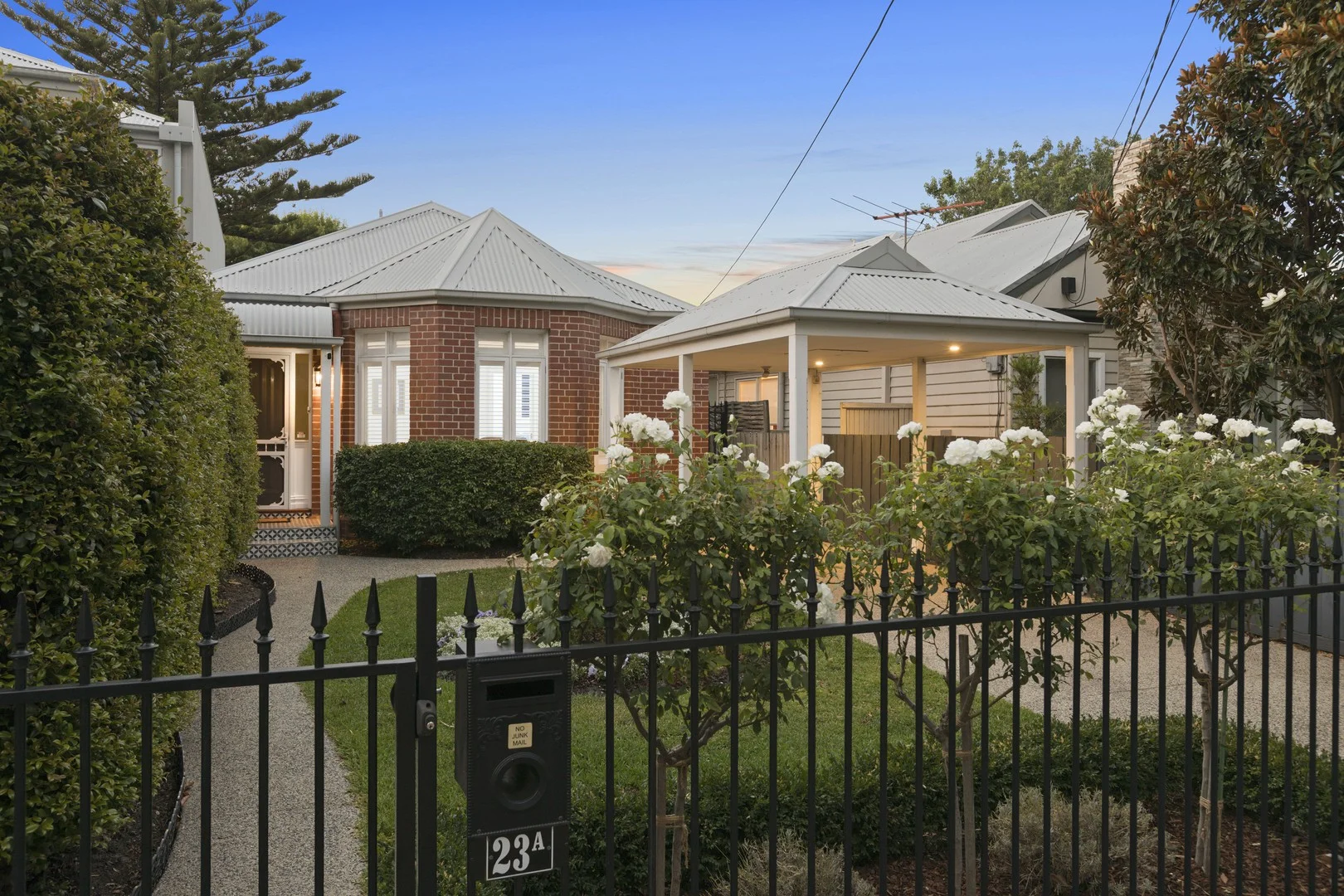 23A Munro Avenue (1/16)