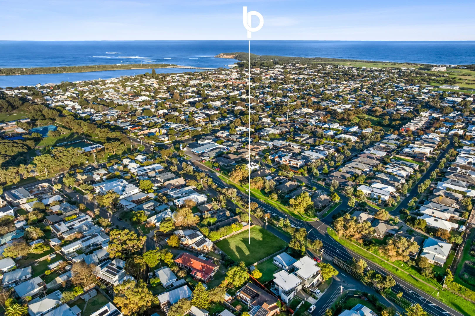 24 & 26 Geelong Road - Image 3