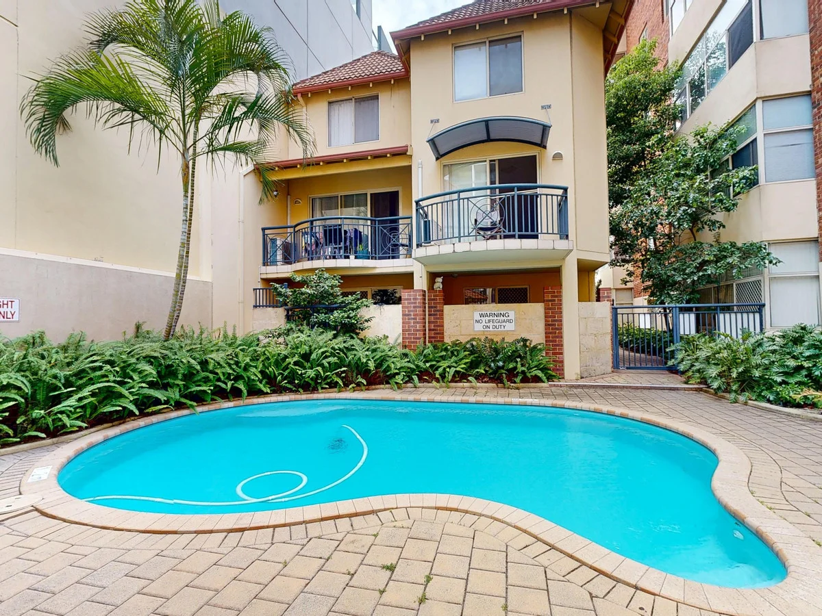 24/138 Adelaide Terrace (1/20)