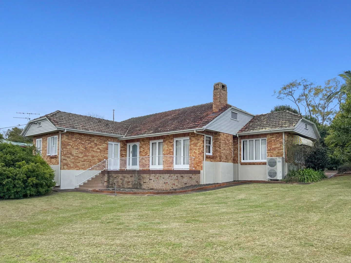 24-26 Webster Street (1/1)