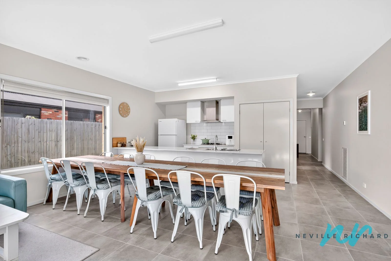 24-28 Gamble Way - Image 3