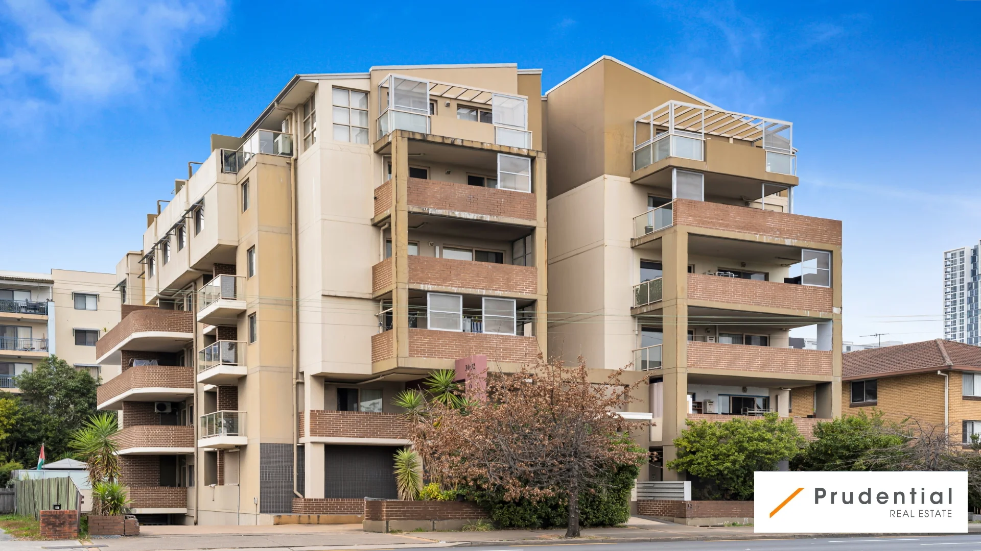 24/30-32 Copeland Street (1/16)