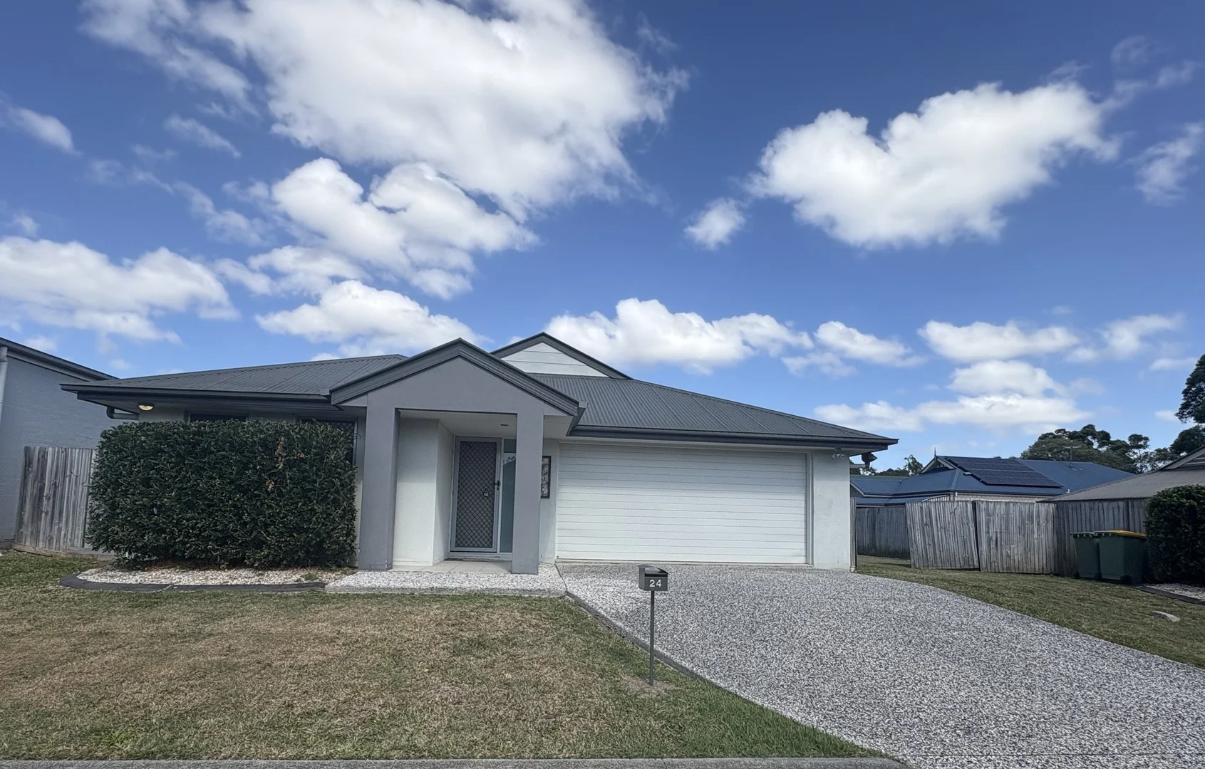 24 Coalstoun Crossing (1/1)