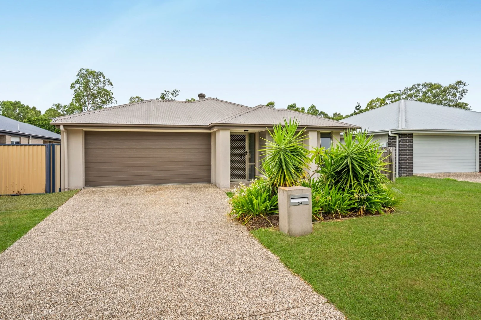 24 Drewett Avenue (1/17)