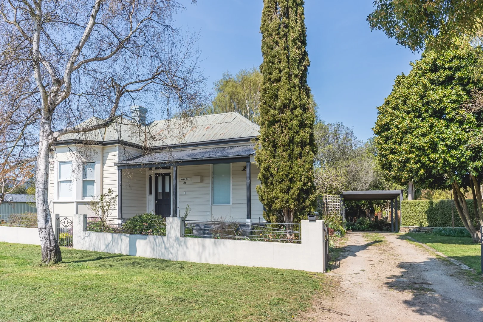 24 Groom Street (1/43)