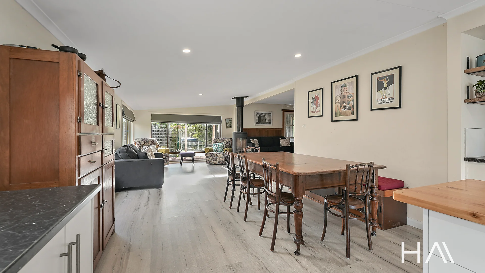 24 Major Street - Image 5