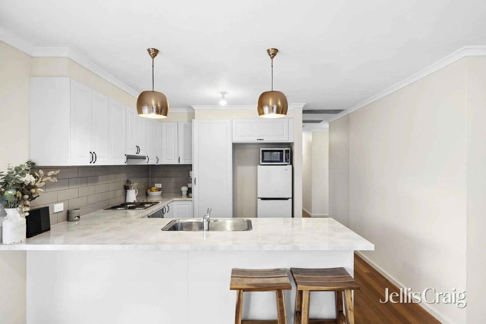 24 Manifold Road - Image 2