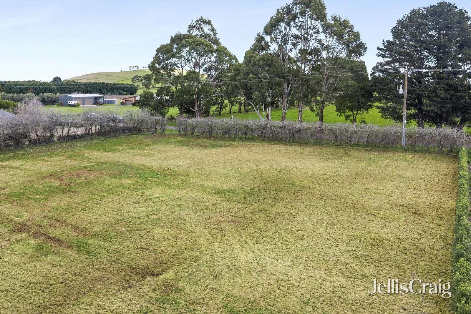 24 Mcmahons Road - Image 2