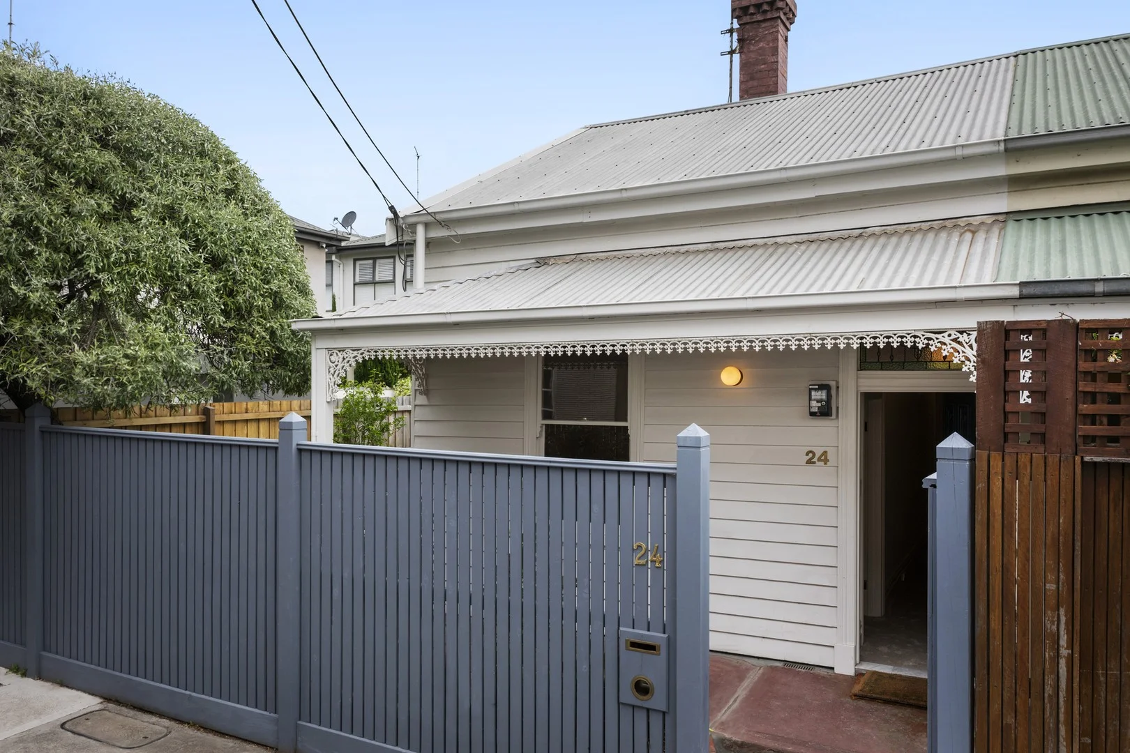 24 Normanby Place (1/11)