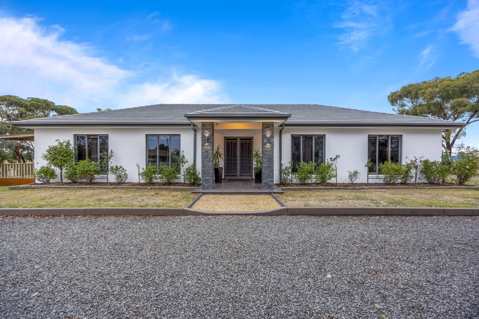 24 Raglan Street (1/39)