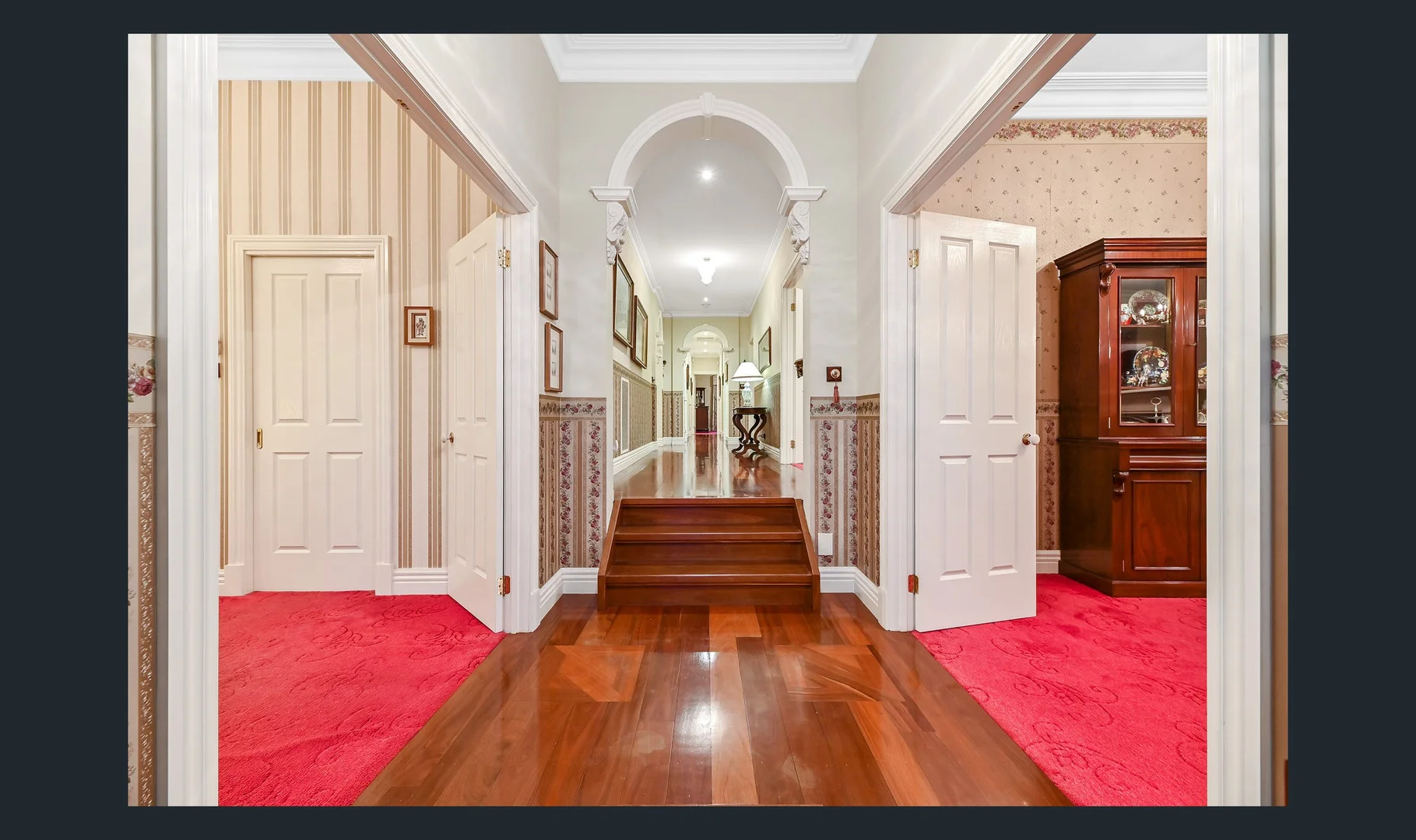 24 Riviera Drive - Image 2