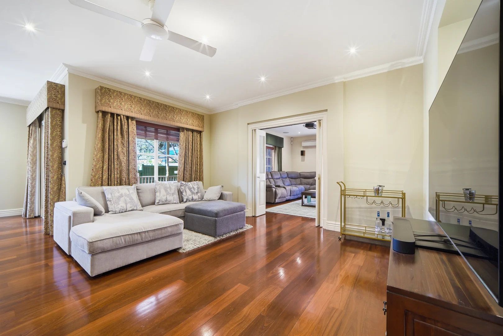 24 Riviera Drive - Image 5