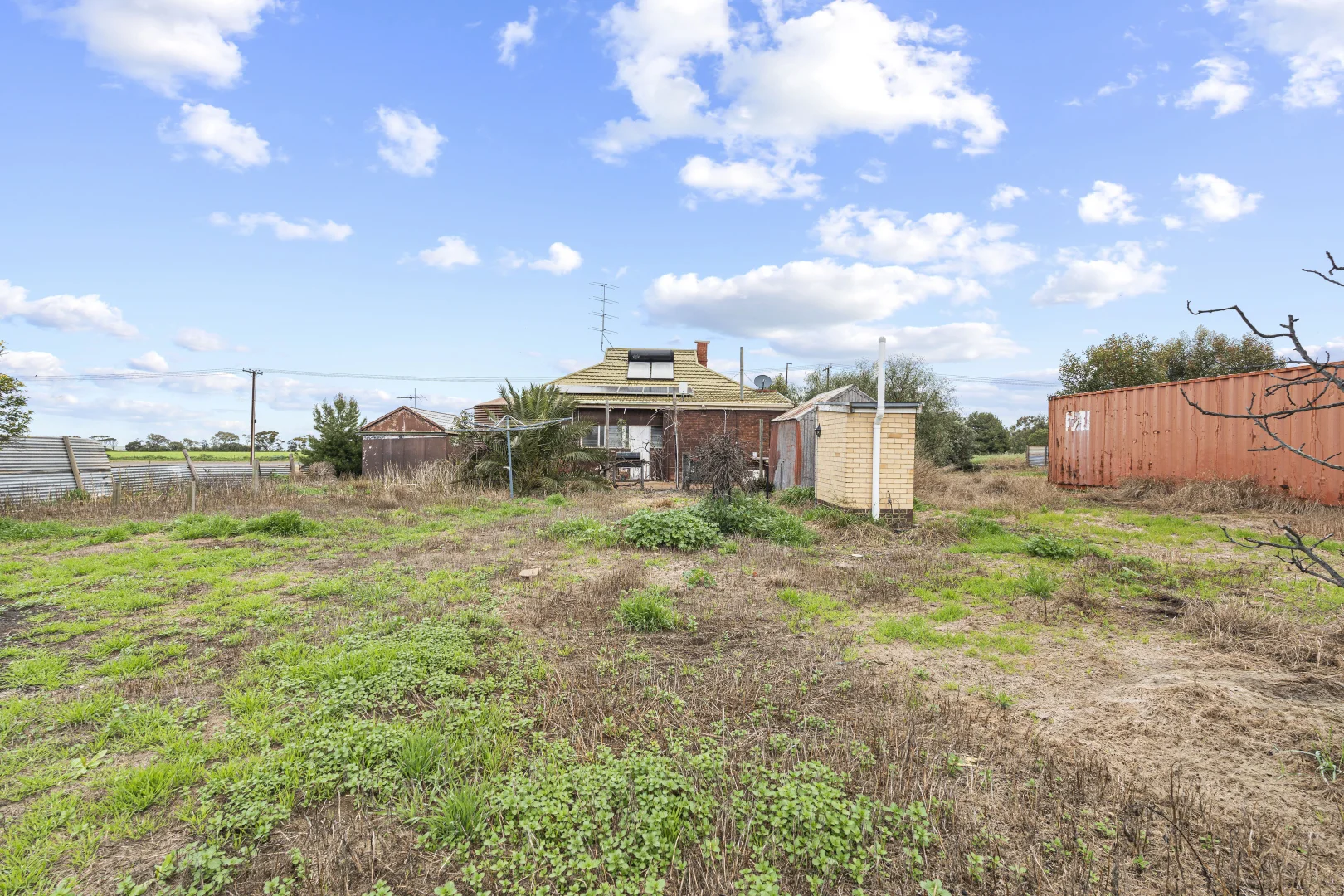 24 South Terrace East - Image 4