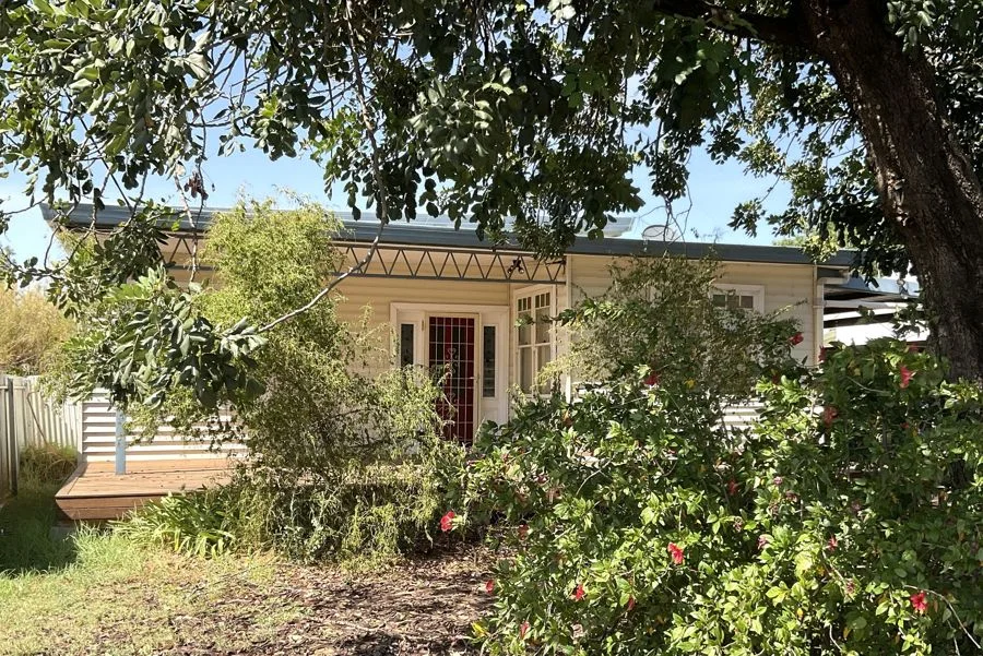24 Warrena Street (1/15)