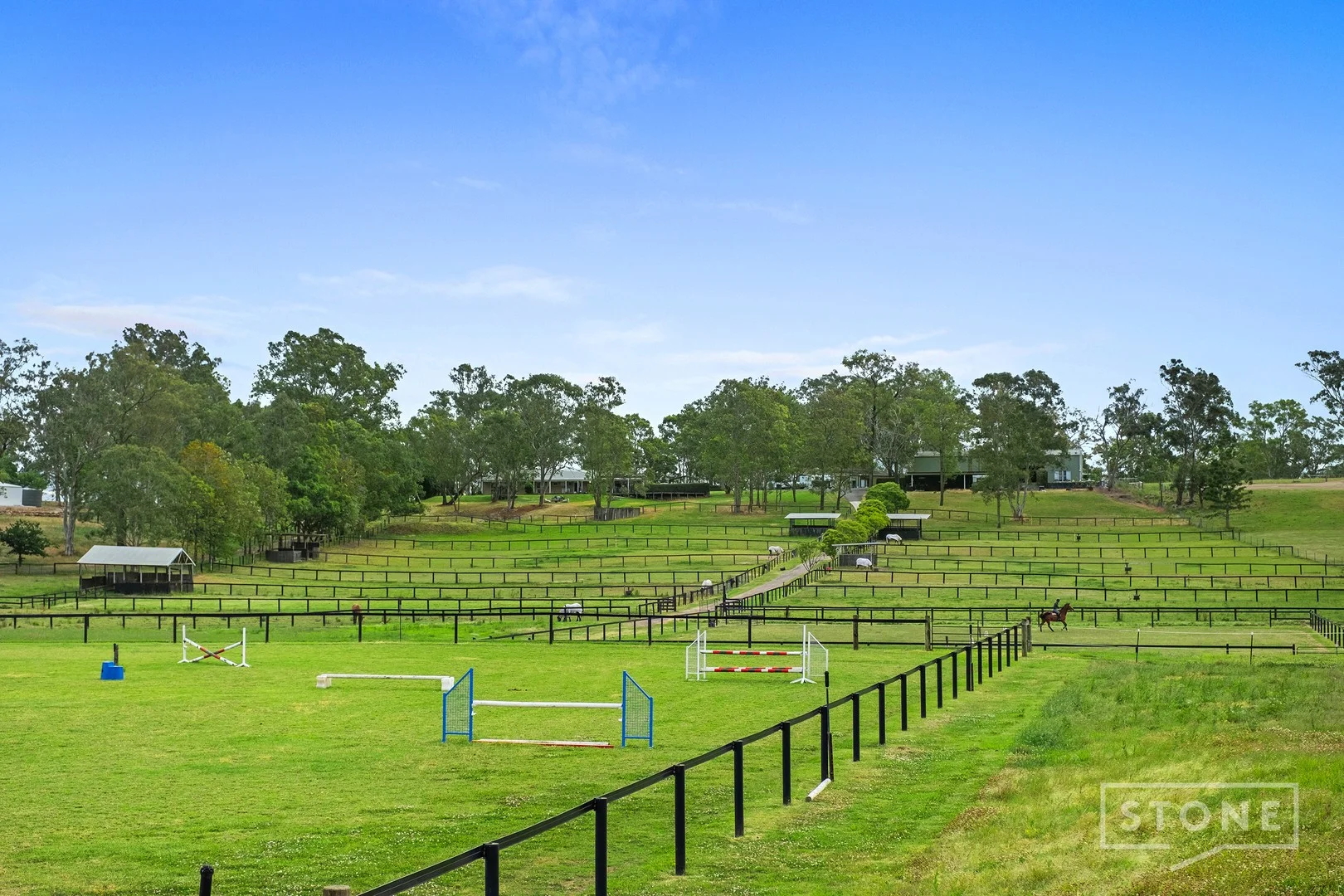 241 Grono Farm Road (1/27)