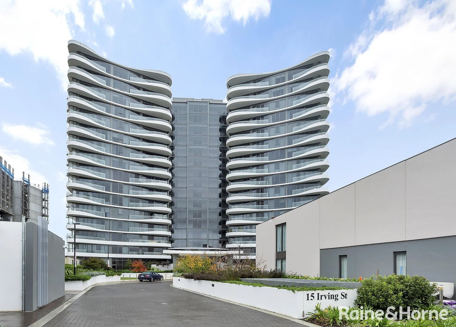 243/15 Irving Street (1/22)