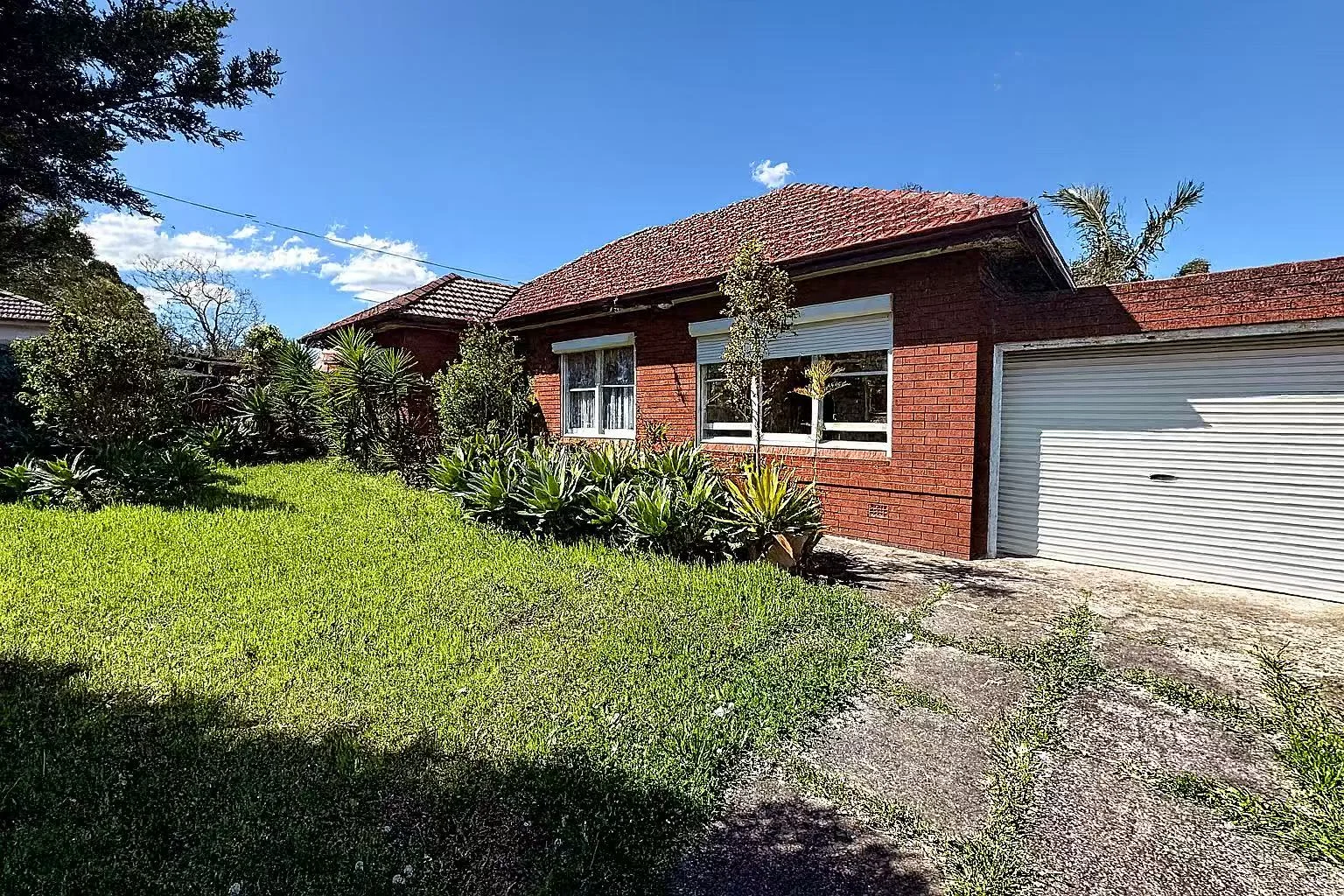 244 King Georegs Road (1/8)