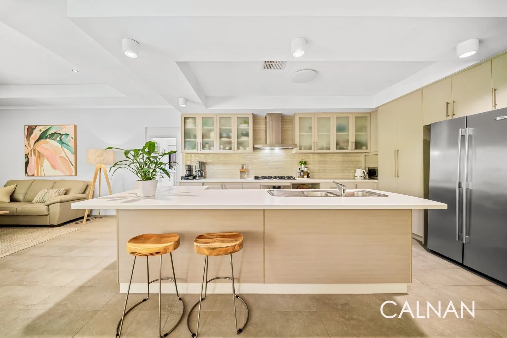 24A Gracechurch Crescent (1/32)