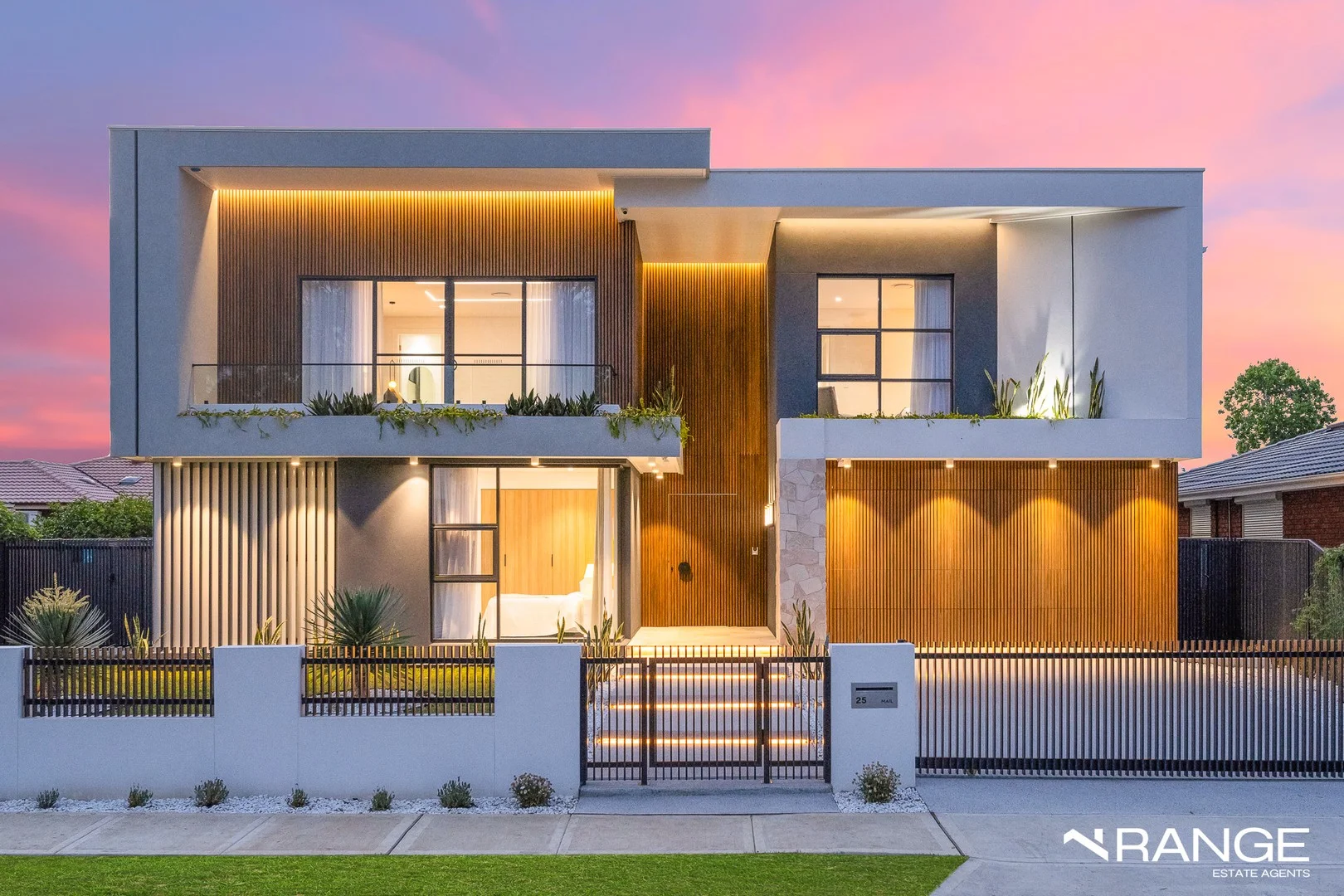 25 Esperance Crescent (1/1)