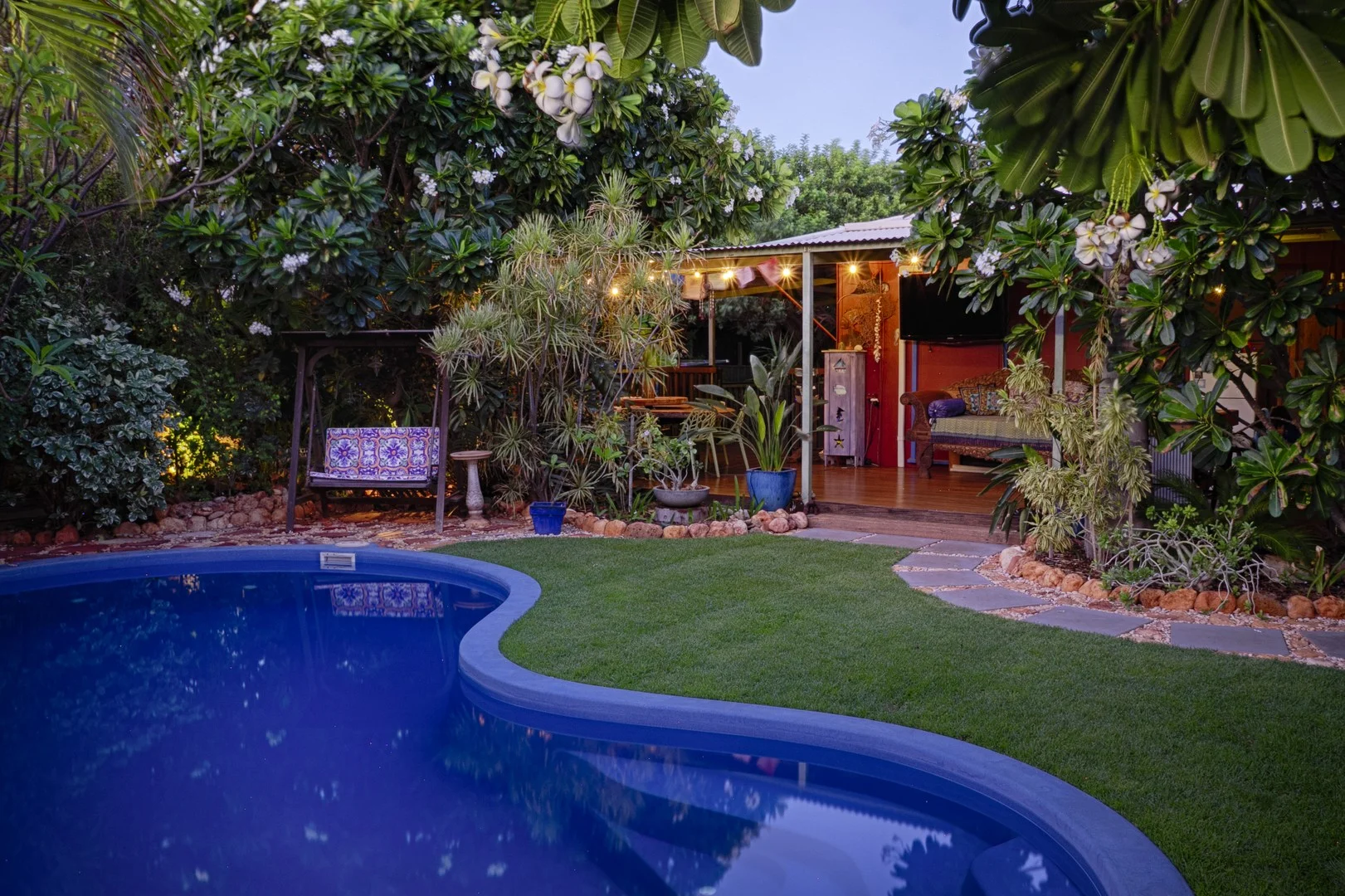 25 Lockwood Street (1/18)