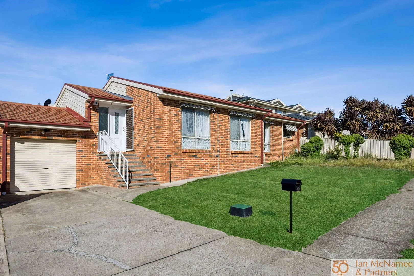 25 McCrae Street (1/16)