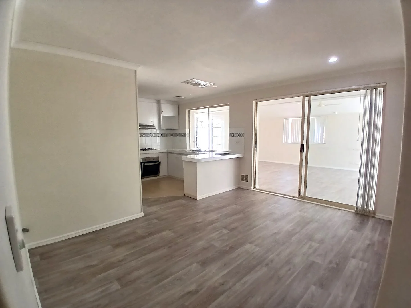 25 Windermere Way - Image 3