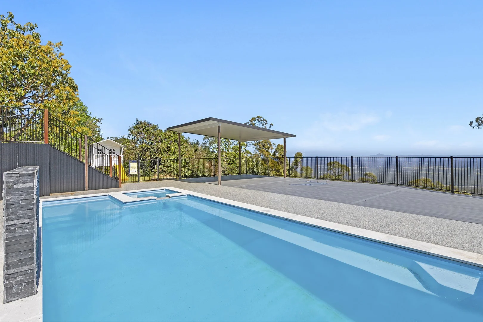 250-252 Macdonnell Road (1/34)