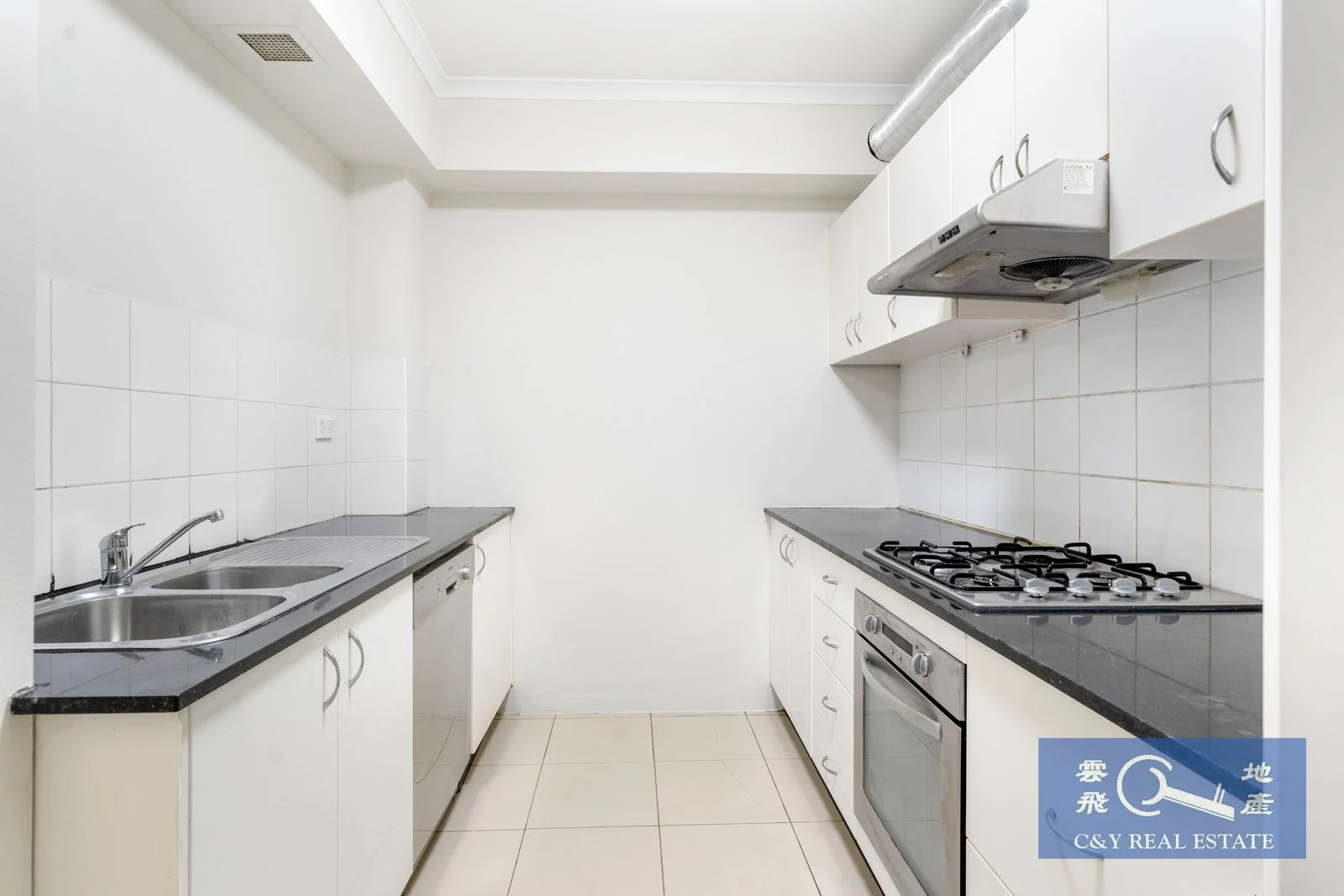 250/62 Beamish street (1/12)