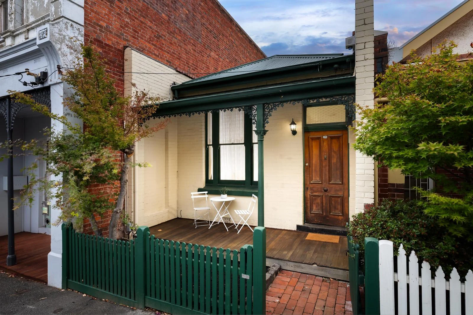 251 Errol Street (1/1)