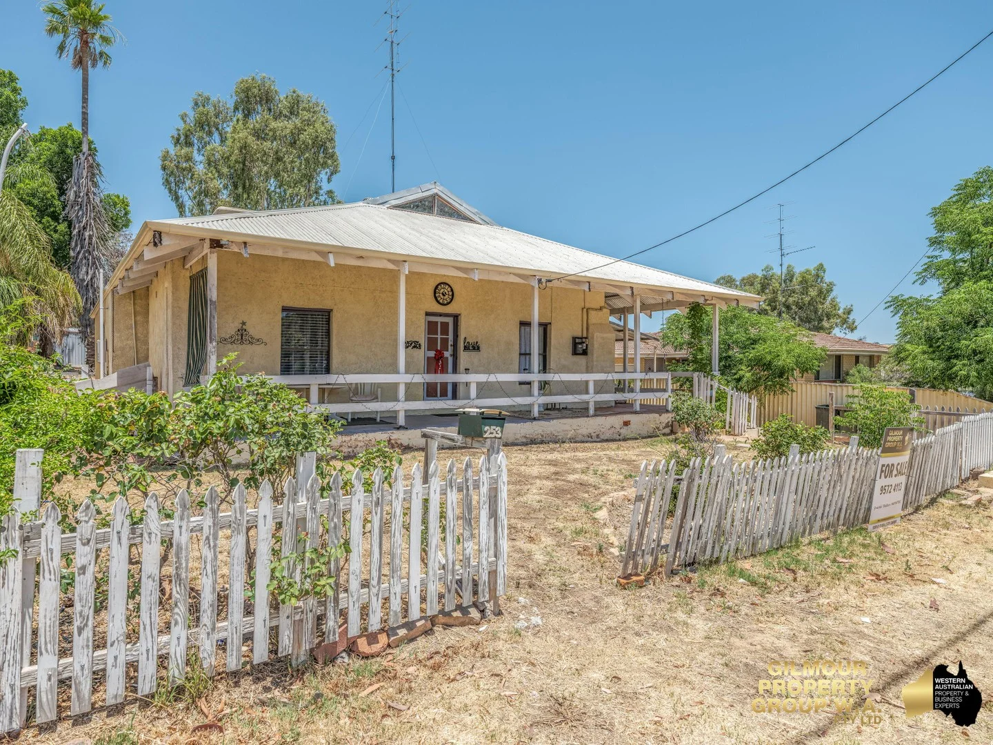 253 Duke Street West (1/25)