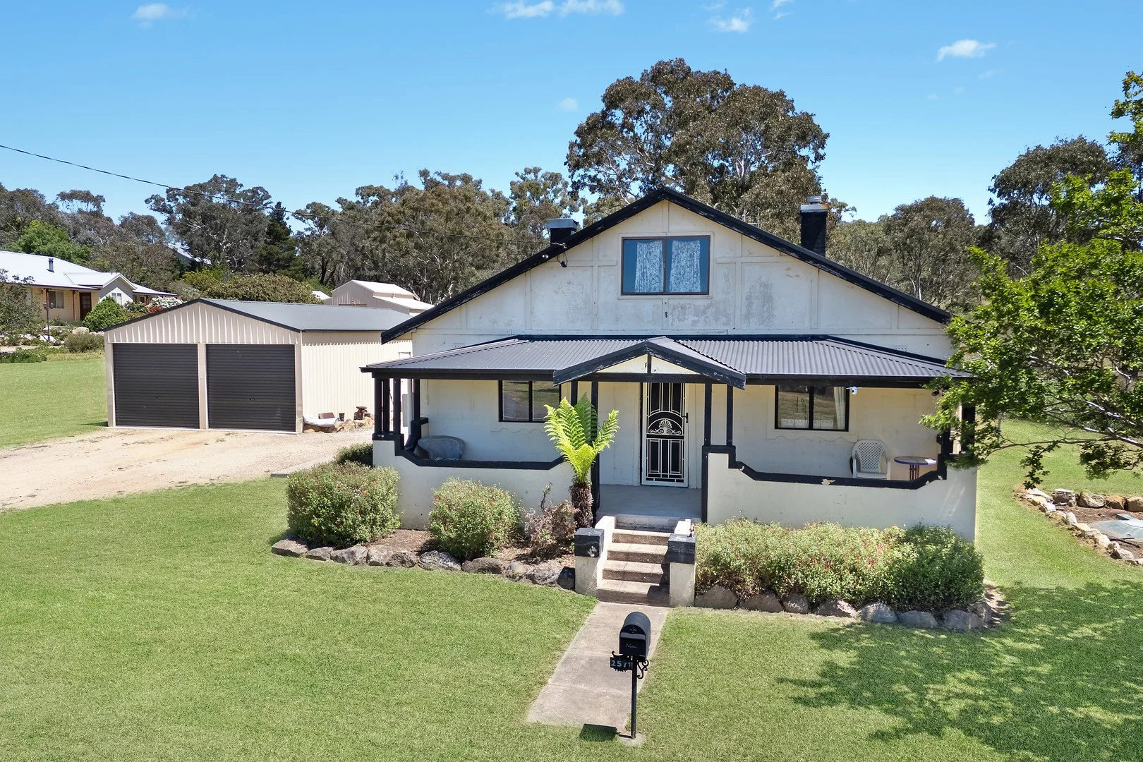 2571 Bylong Valley Way (1/9)