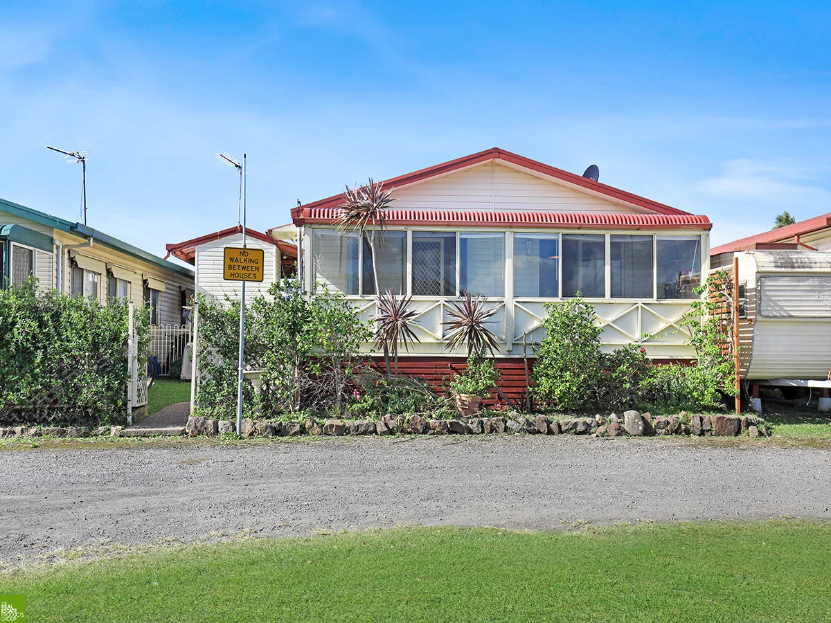 259/201 Pioneer Road (1/10)